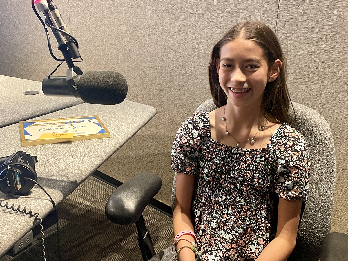 Violinist Katherine Jivcu in the KBACH studios